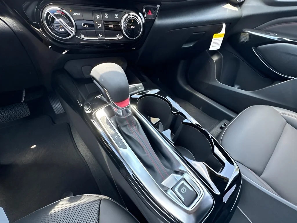 2026 Chevrolet Trax RS - Photo 22