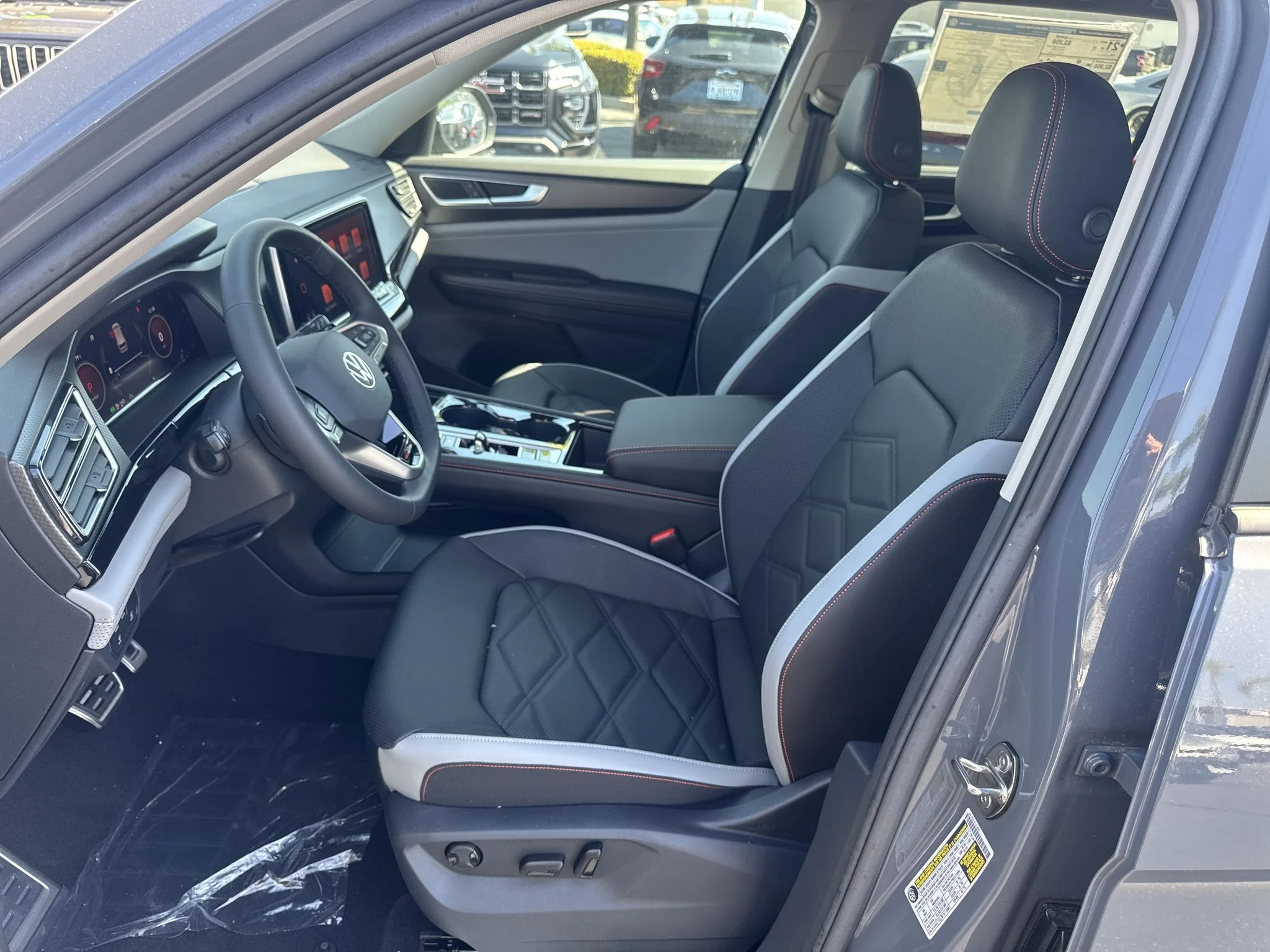 New 2026 Pure Gray Volkswagen 2.0T Peak Edition image 14