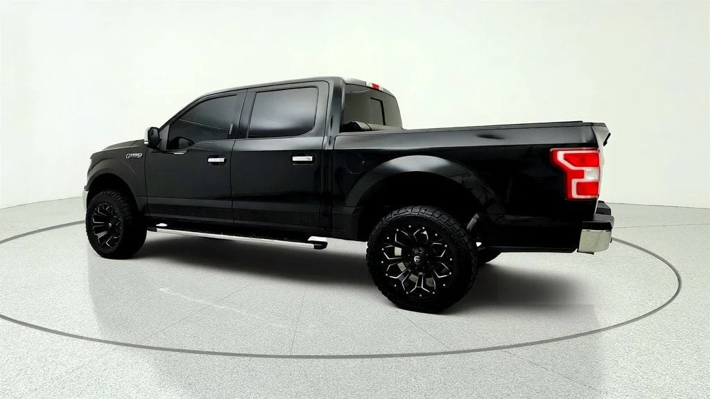 Used 2018 Shadow Black Ford XLT 4WD SuperCrew 5.5