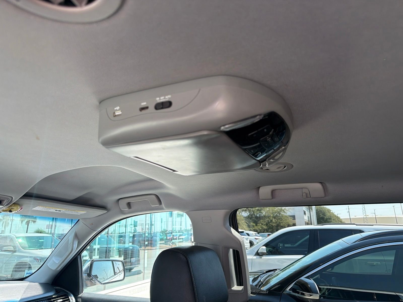 Used 2015 Silver Ice Metallic Chevrolet LT image 12