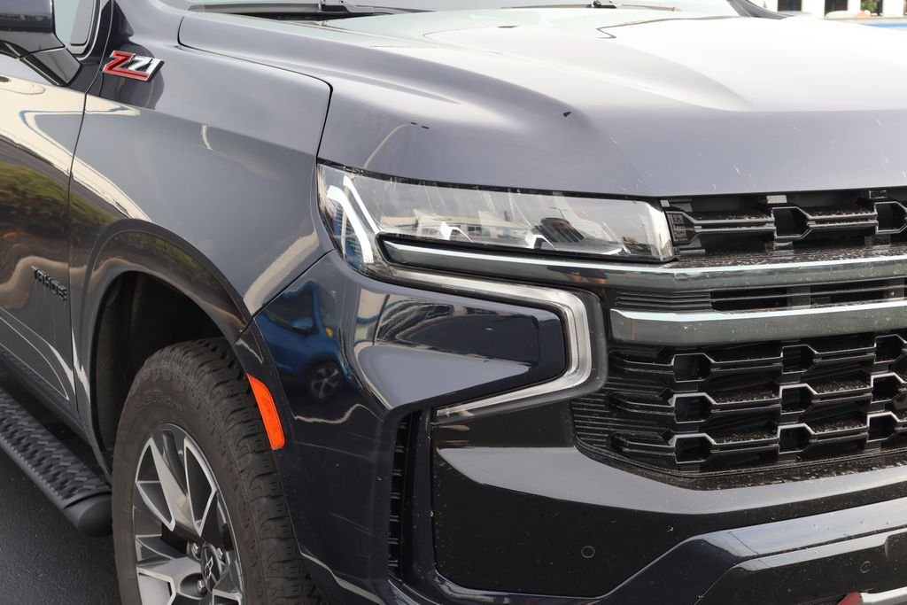 Used 2022 Blue Chevrolet Z71 image 4