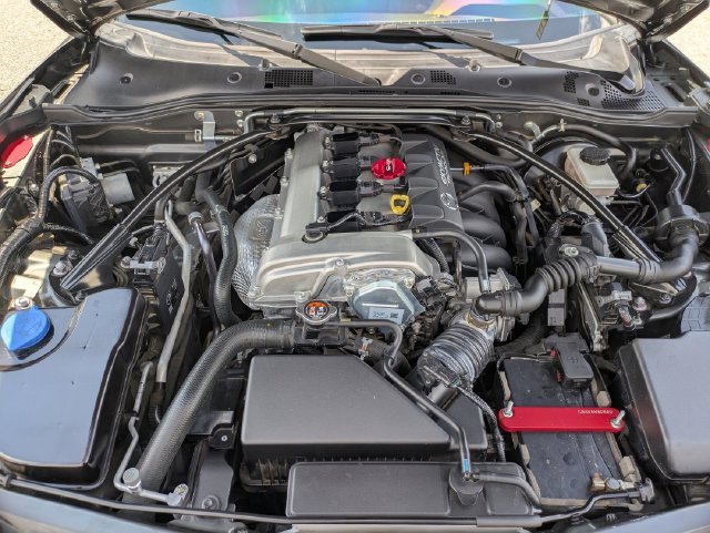 Used 2018 Gray Mazda Club image 14