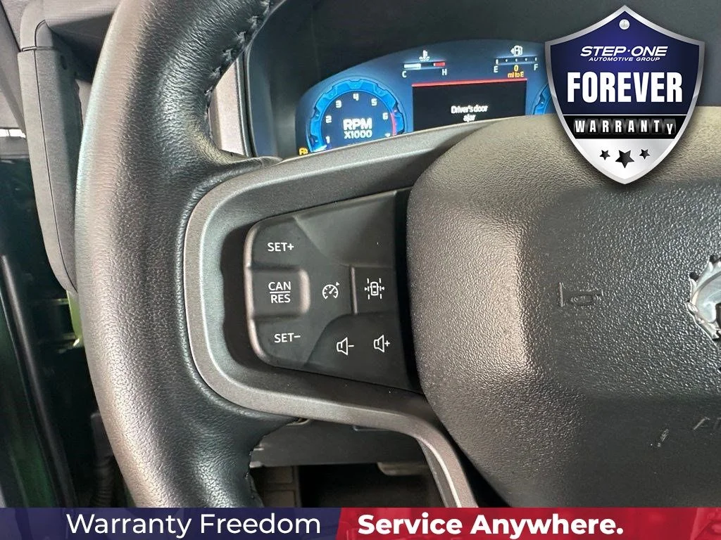 Used 2025 Green Ford Badlands image 21