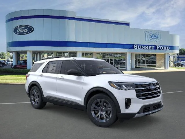 New 2026 Star White Metallic Tri-Coat Ford Active™ image 7