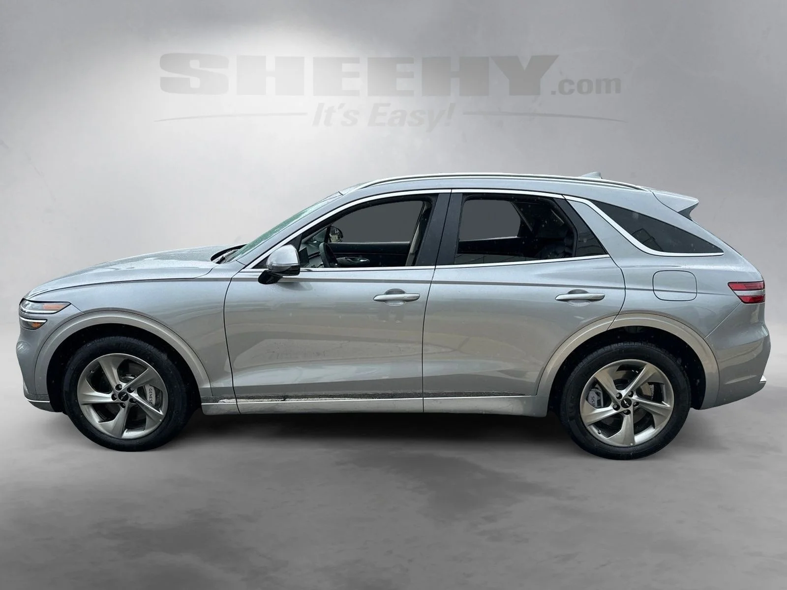 Used 2026 Silver Genesis 2.5T Select image 16