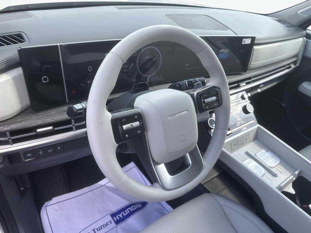 2026 Hyundai Santa Fe Limited - Photo 12