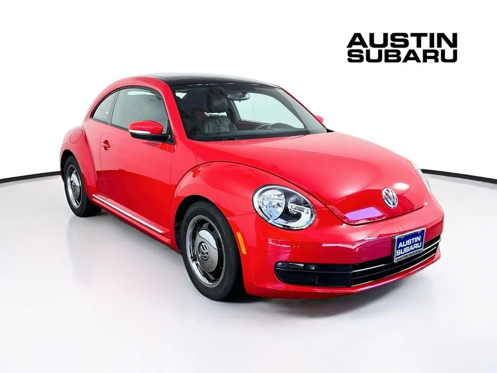Used 2012 Red Volkswagen 2.5L image 1
