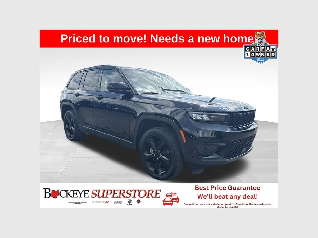 Used 2023 Black Jeep Altitude X image 1