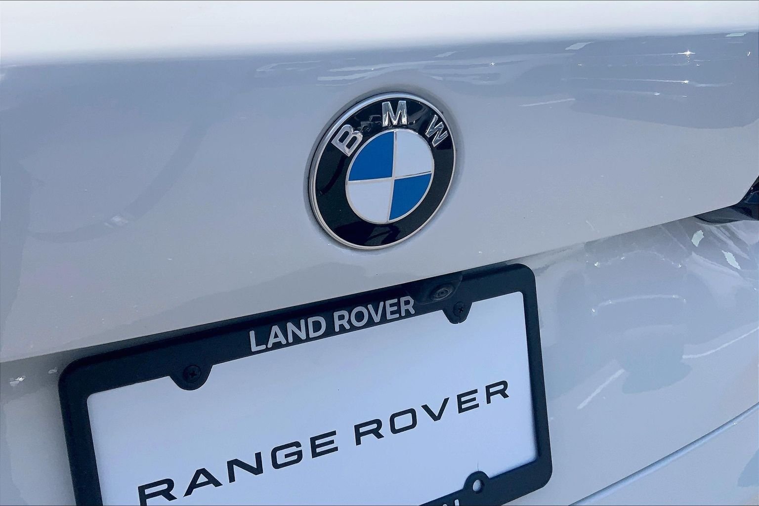 Used 2024 Alpine White BMW xDrive40i image 31