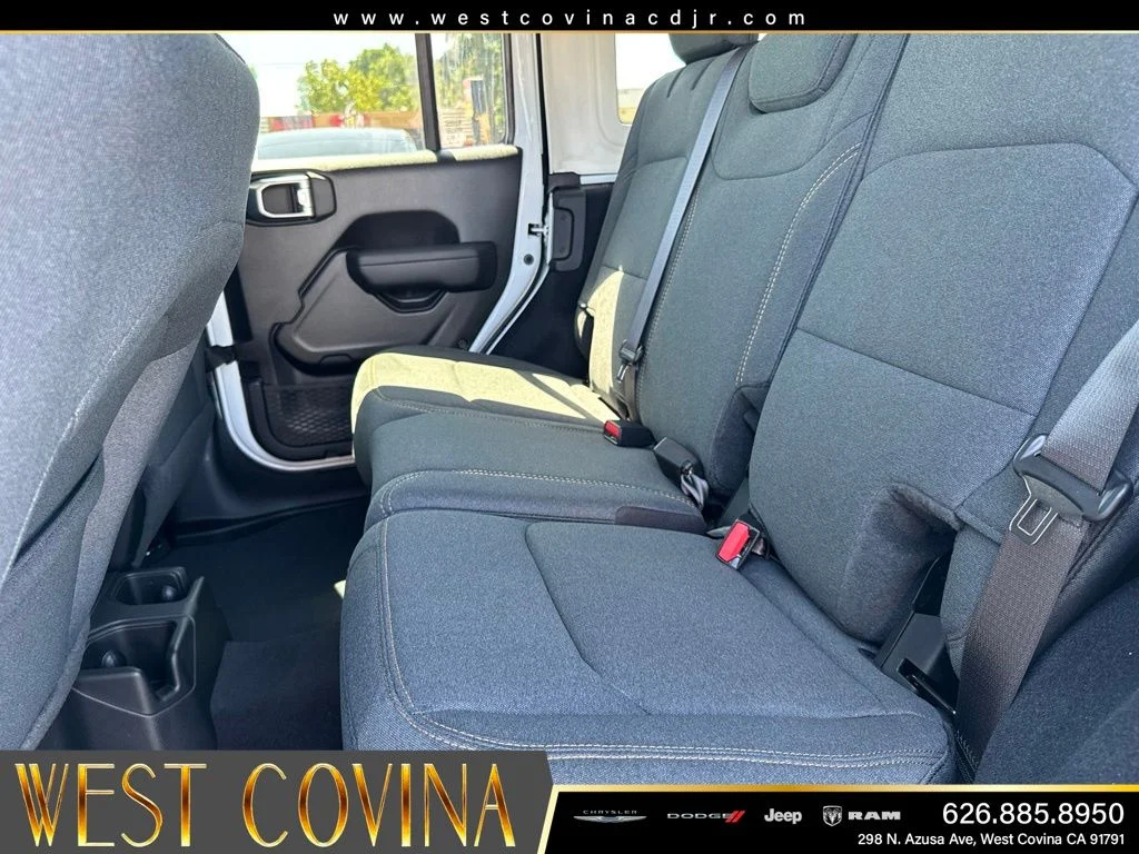 New 2026 Bright White Clearcoat Jeep  image 30