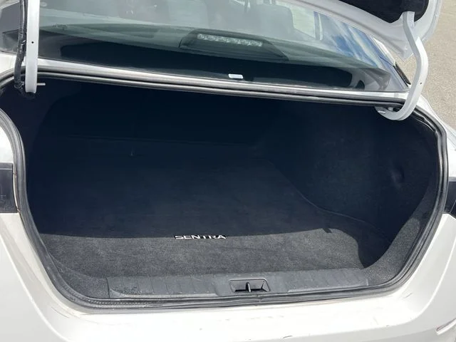 Used 2025 White Nissan SV image 36