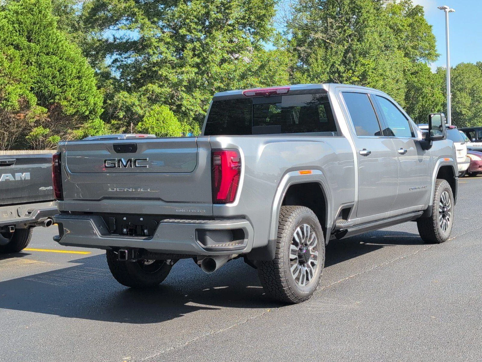 2026 GMC Sierra 2500HD Denali Ultimate - Photo 6