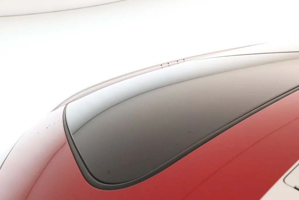 Used 2024 Performance Red Pearl Acura SH-AWD w/Advance Package image 8