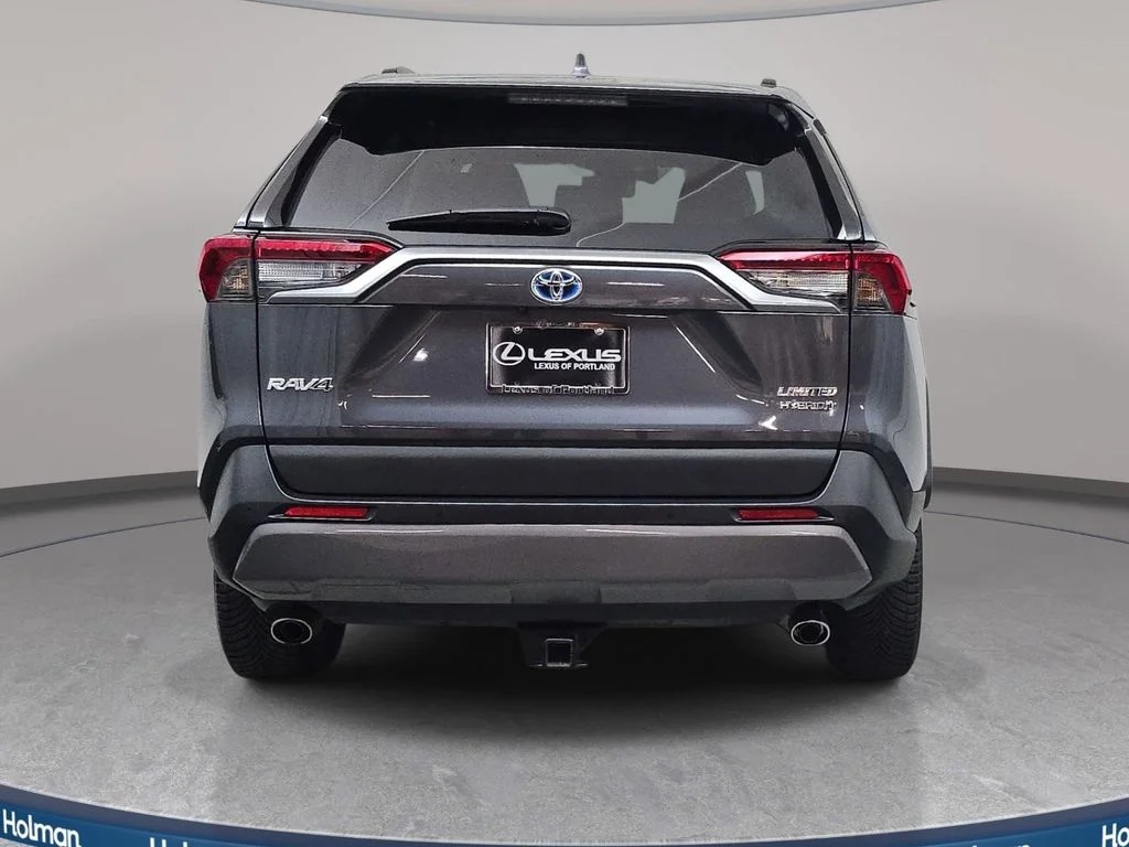 Used 2019 Gray Toyota Limited image 7