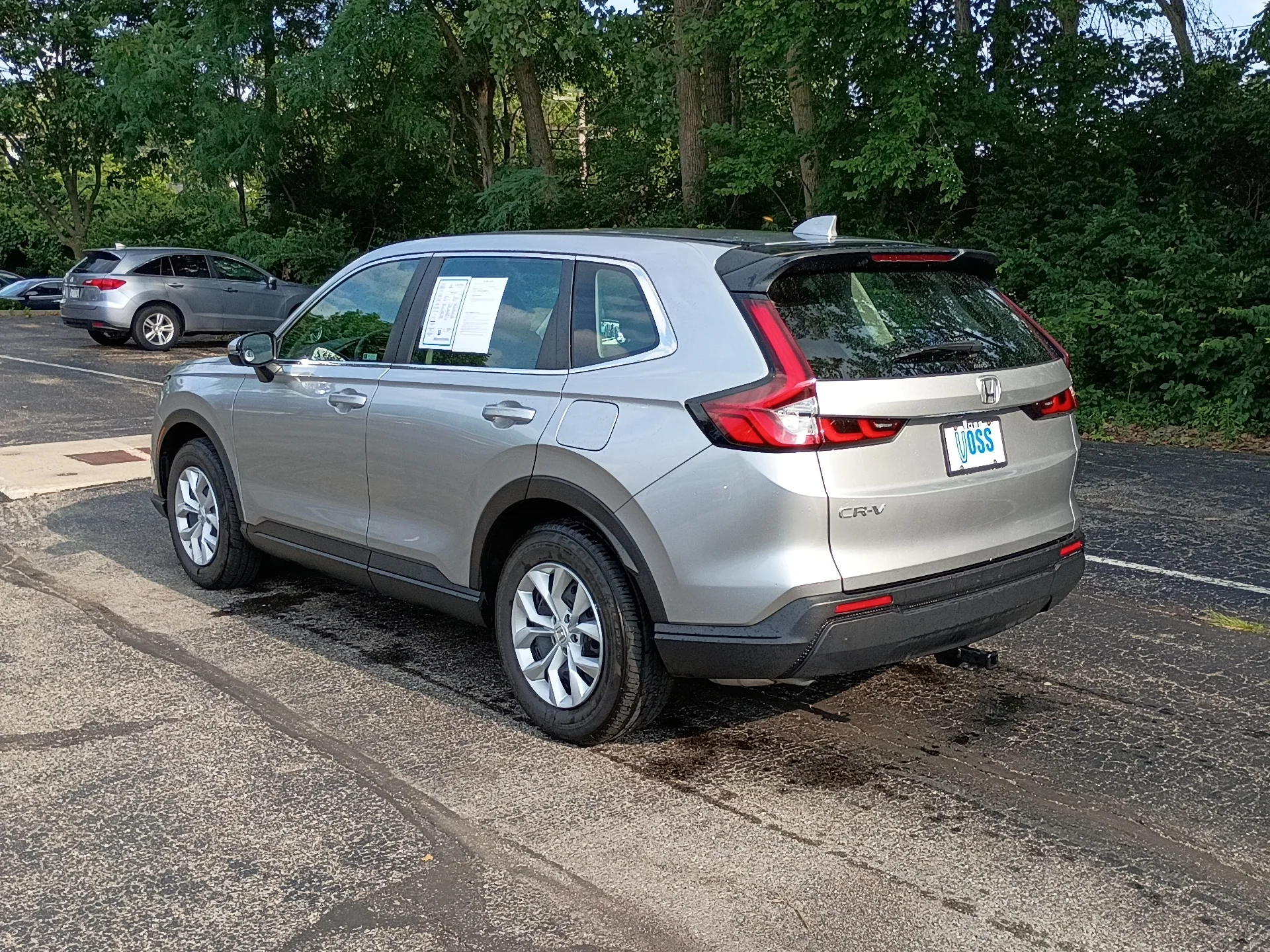 Certified Used 2024 Lunar Silver Metallic Honda LX image 5