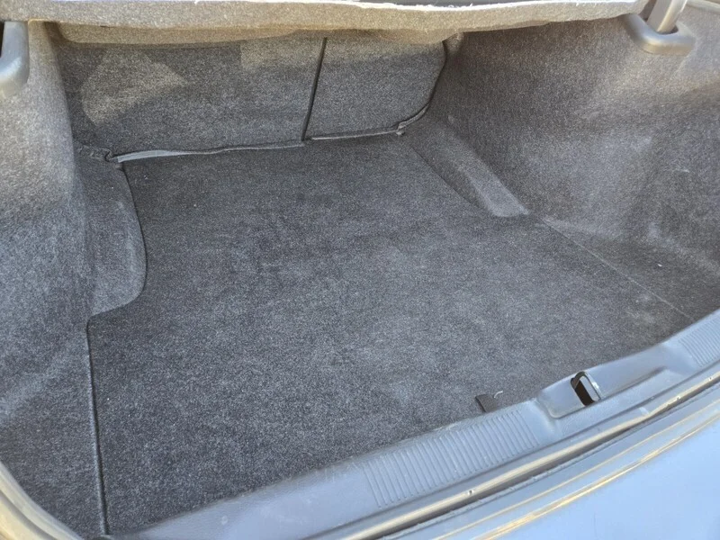 Used 2014 Gray Dodge SE image 10