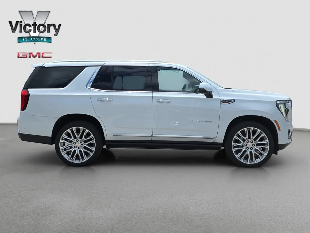 2026 GMC Yukon Denali - Photo 19