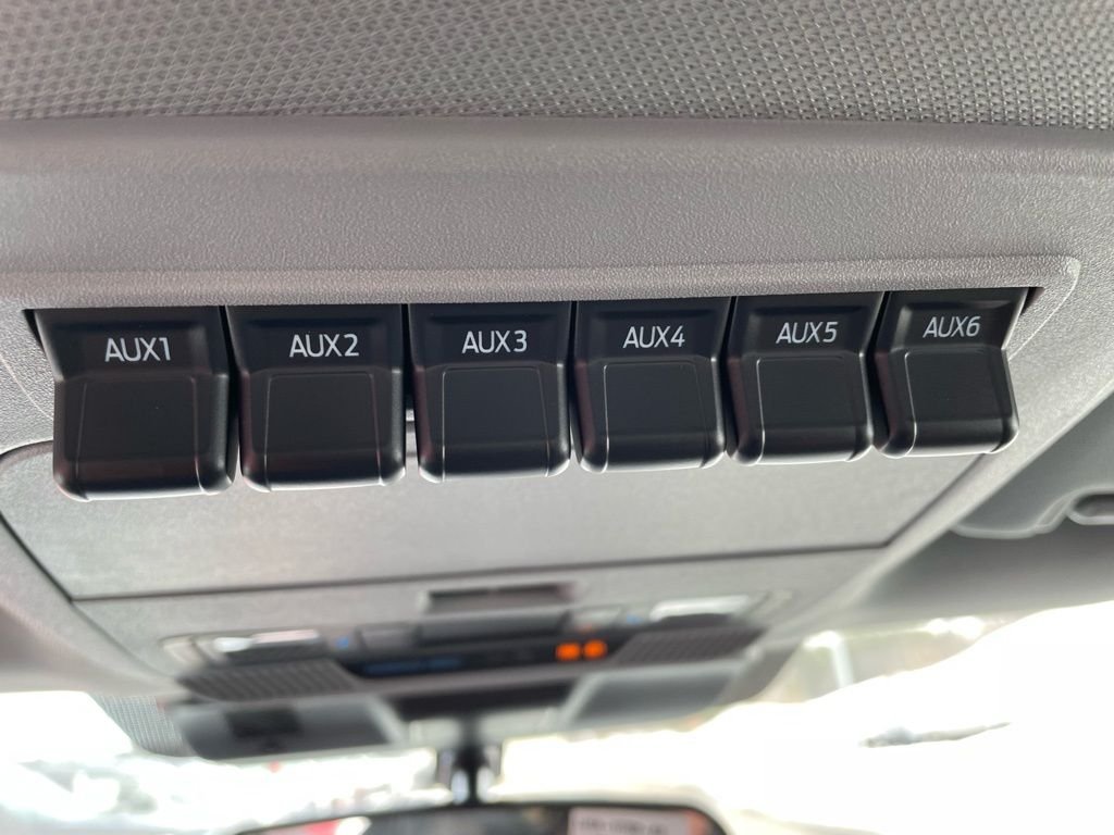 New 2026 Oxford White Ford F-250® XL image 12