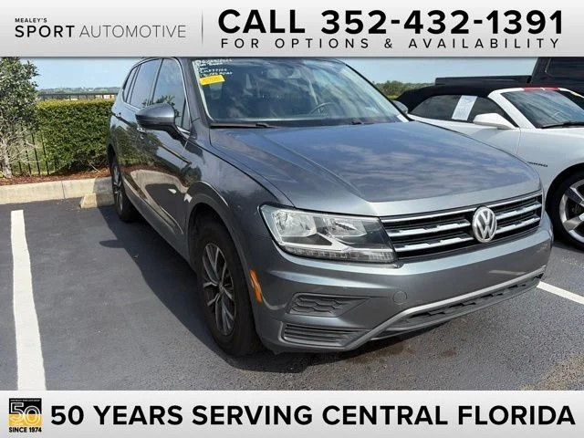 Used 2020 Gray Volkswagen 2.0T SE image 1