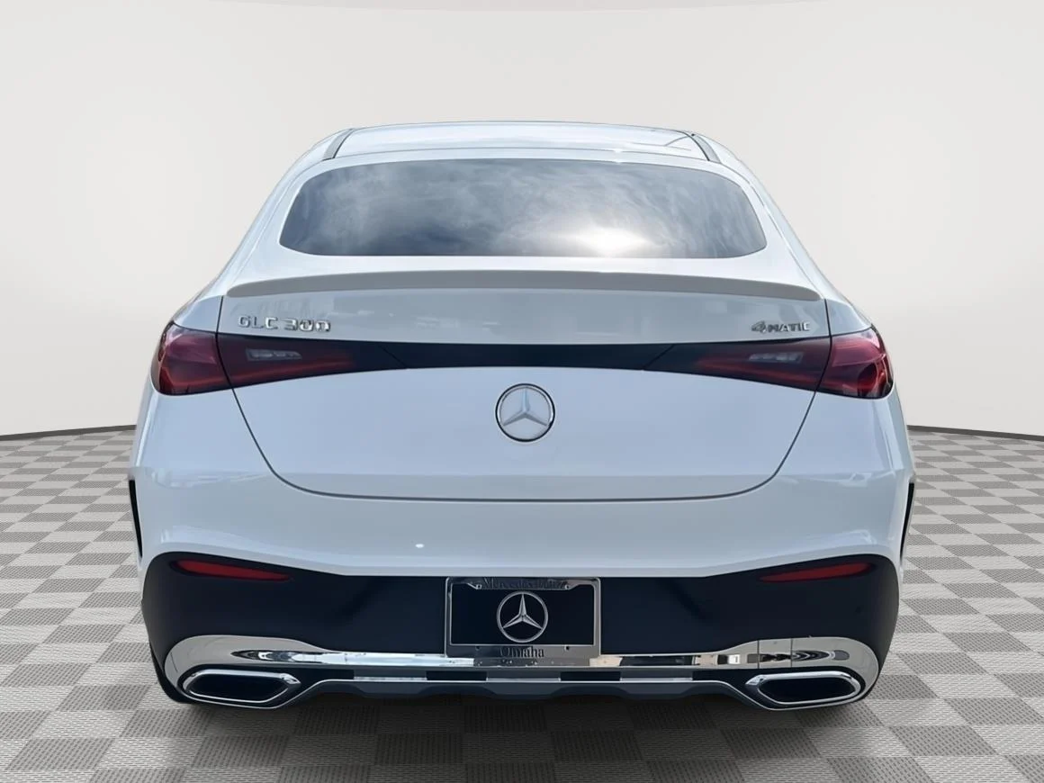 Certified Used 2026 Polar White Mercedes-Benz GLC 300 image 4