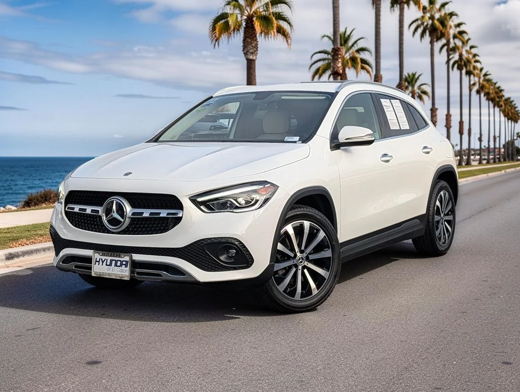 Used 2023 White Mercedes-Benz GLA 250 image 2