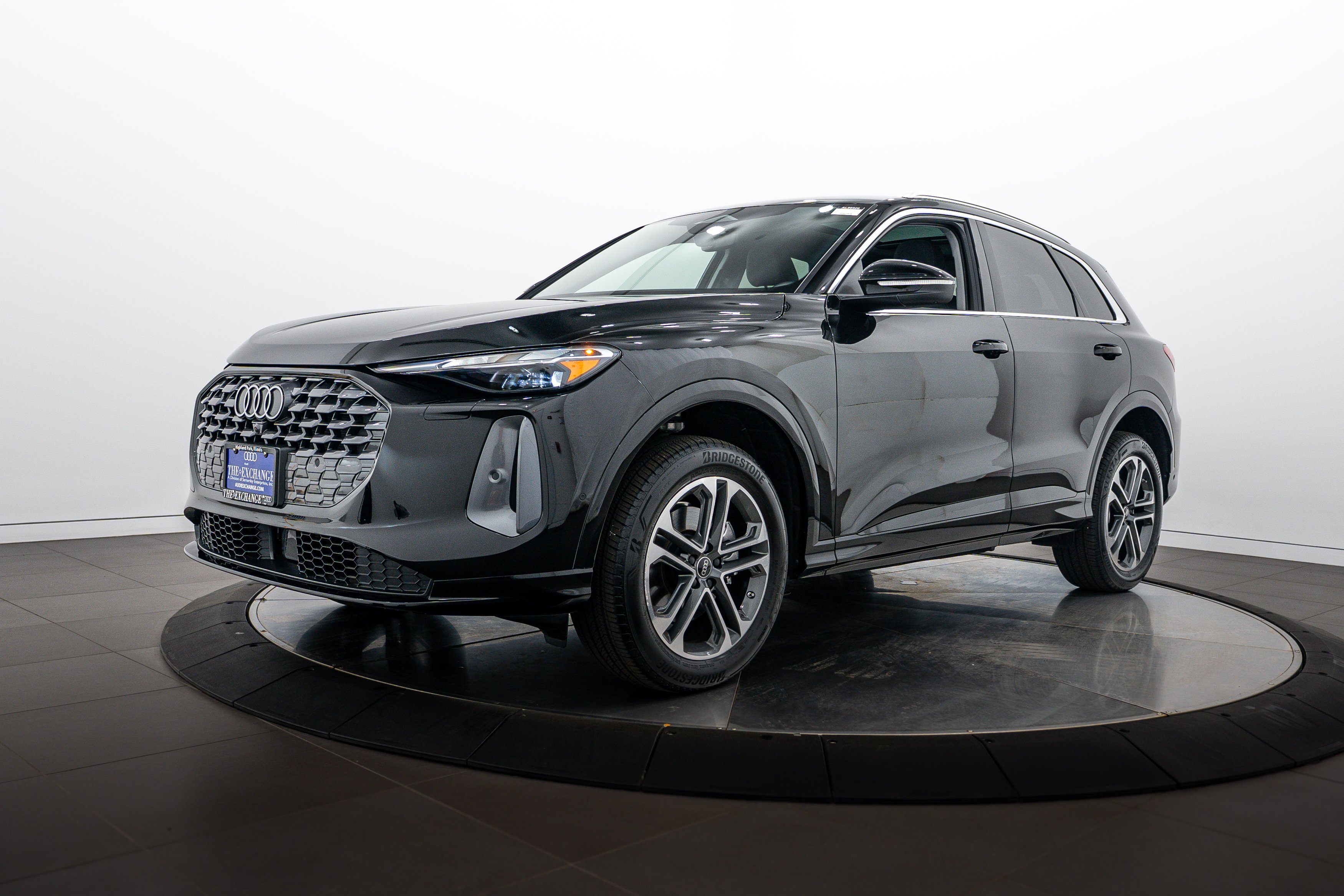 Used 2025 Mythos Black Metallic Audi Premium image 7