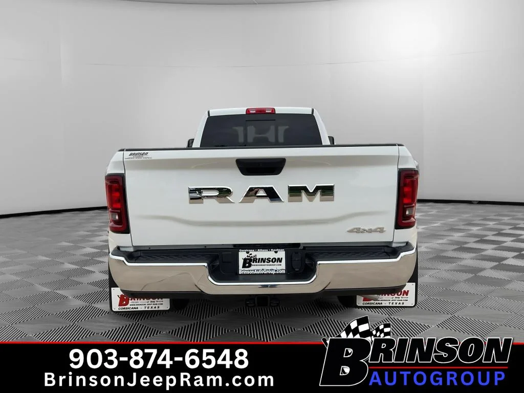 New 2026 Bright White Clear-Coat Exterior Paint RAM Tradesman image 4