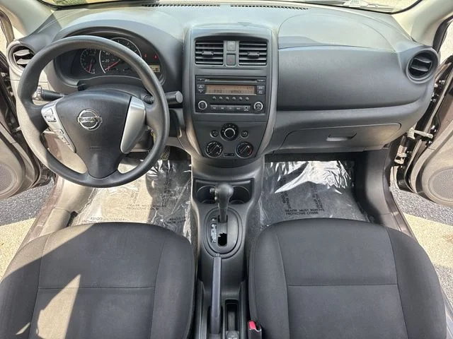 Used 2015 Gray Nissan 1.6 S image 9