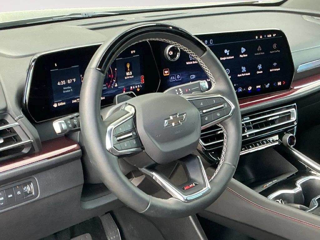 Used 2026 Sterling Gray Metallic Chevrolet Z71 image 19