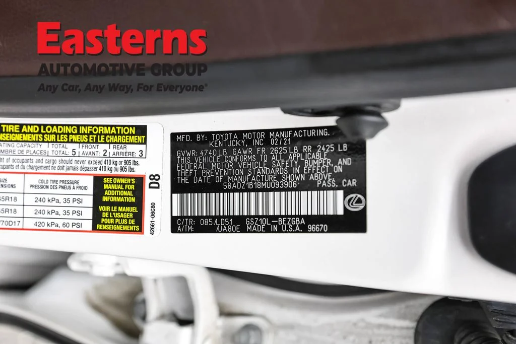 Used 2021 White Lexus 350 image 37