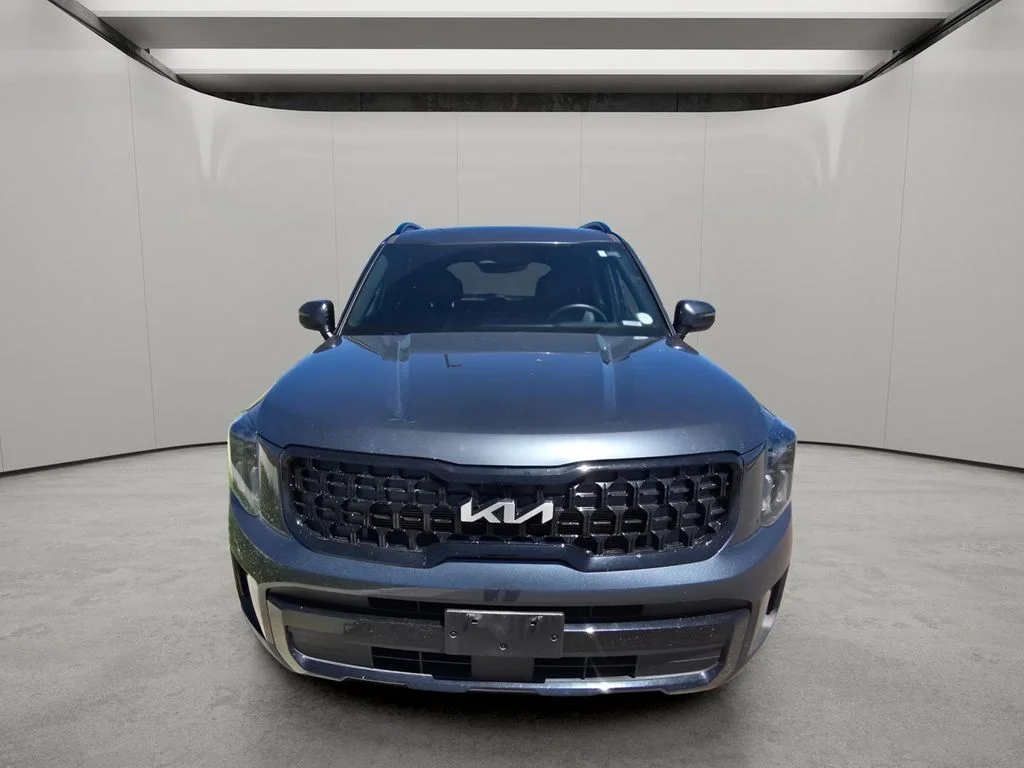 Used 2024 Gravity Gray Kia EX X-Line image 8