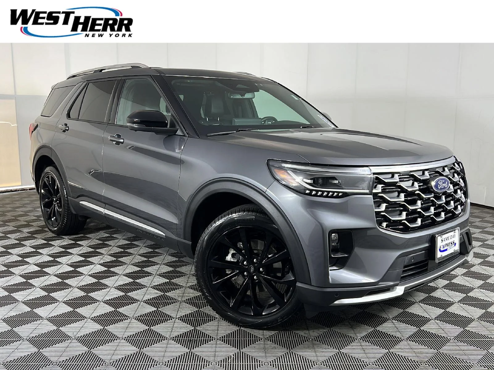Used 2025 Carbonized Gray Ford Platinum image 1