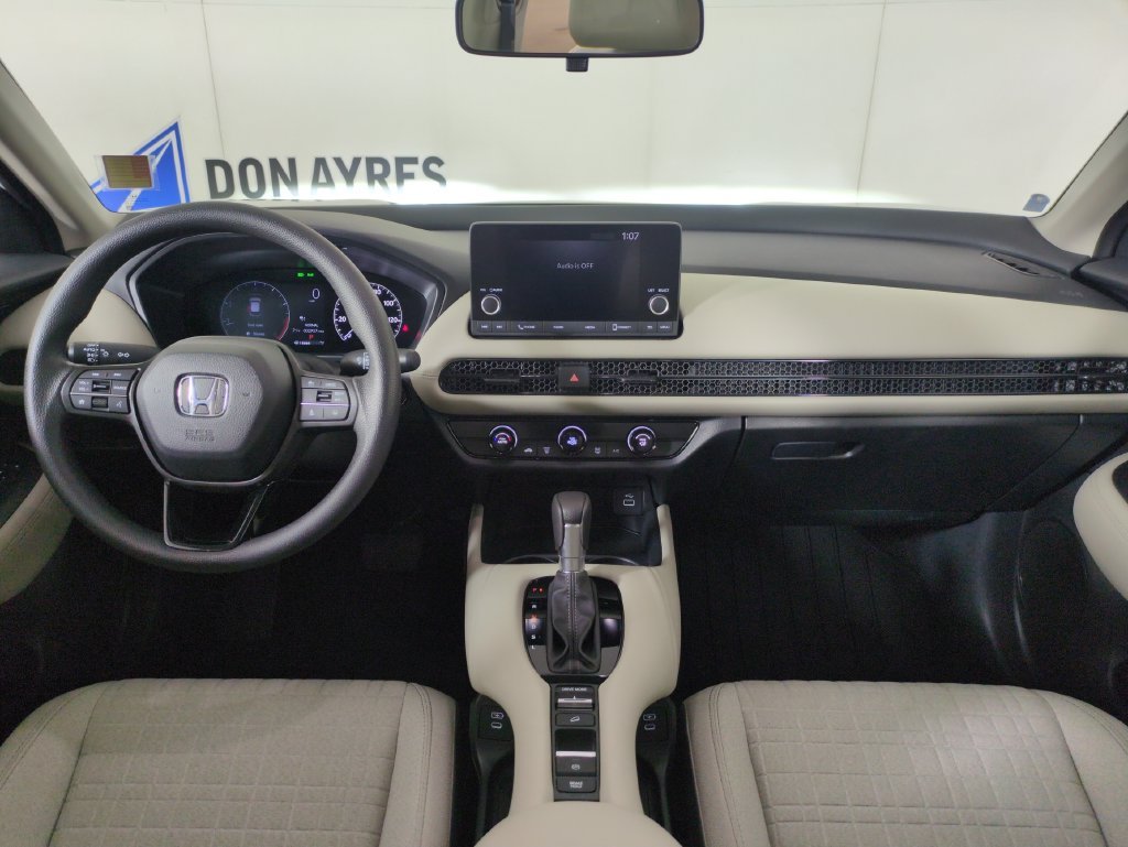 2025 Honda HR-V LX - Photo 17