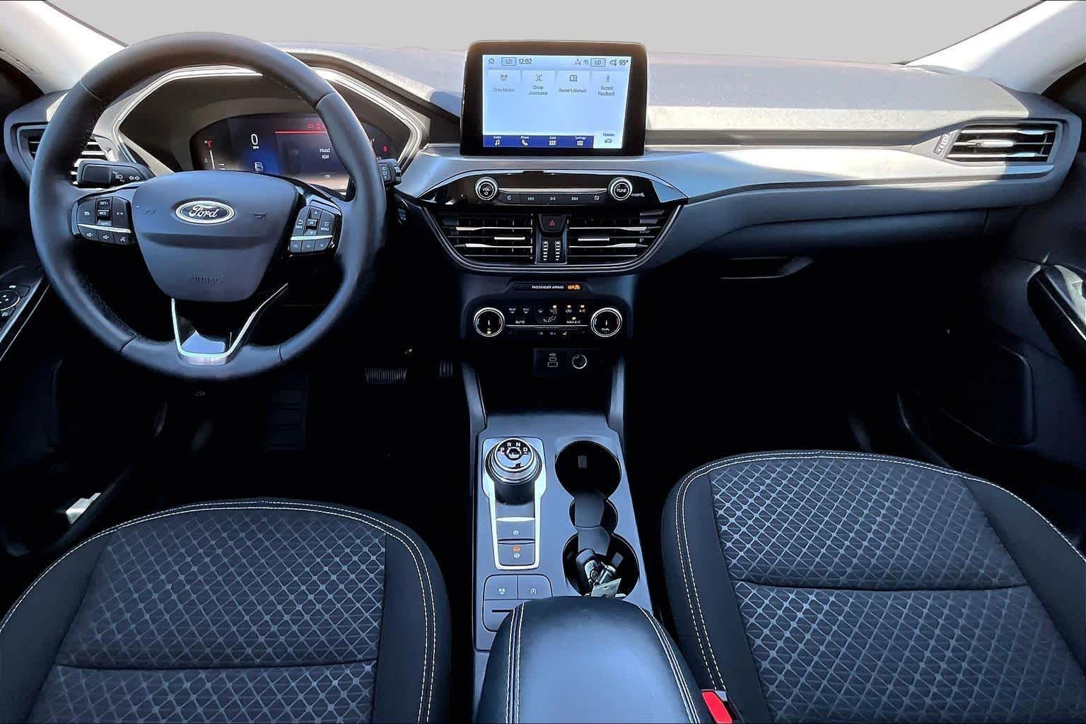Used 2024 Vapor Blue Metallic Ford Active image 16