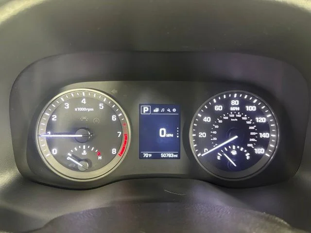 Used 2018 Gray Hyundai Value image 17