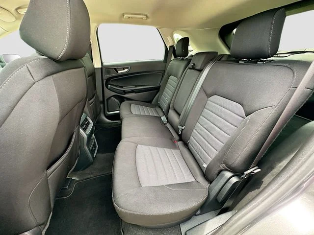 Used 2024 Gray Ford SE image 22