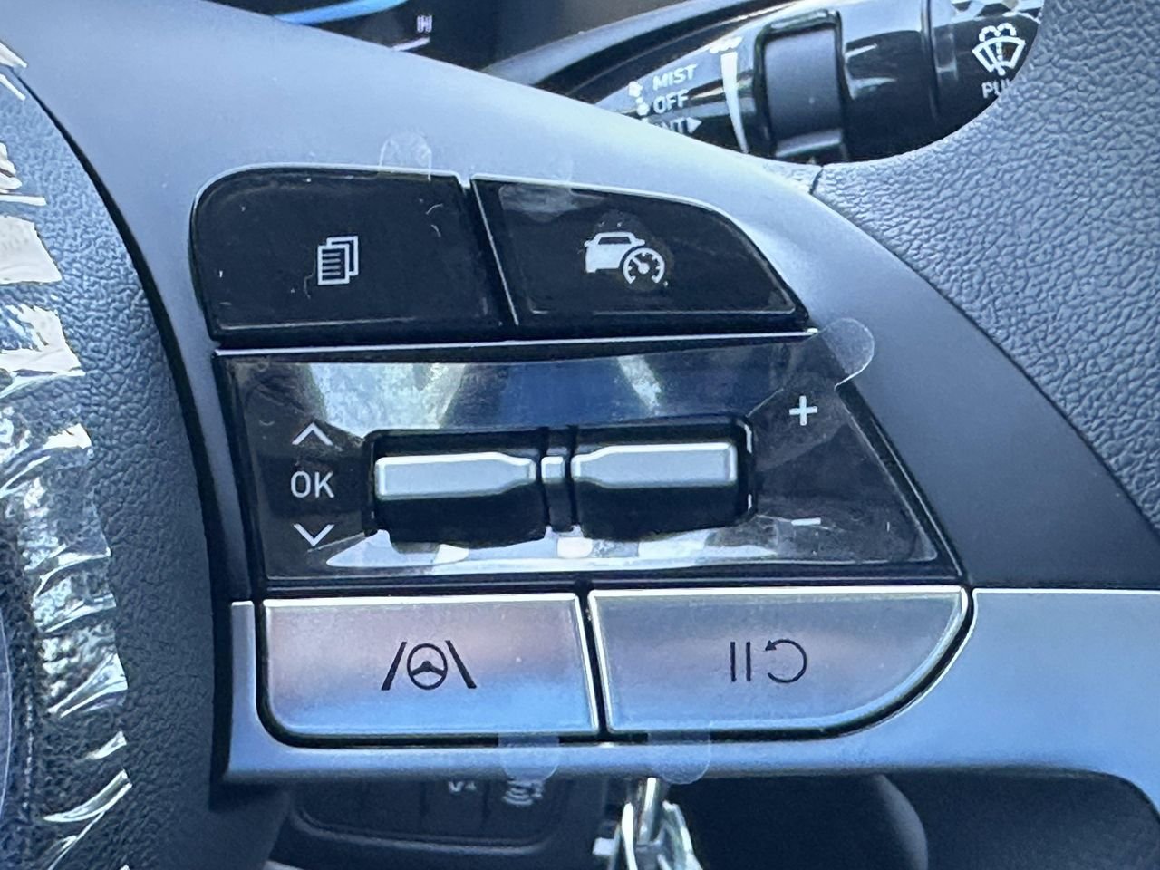 New 2026 Ecotronic Gray Hyundai SE image 23