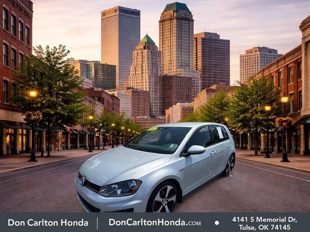 Used 2017 Reflex Silver Metallic Volkswagen S image 3