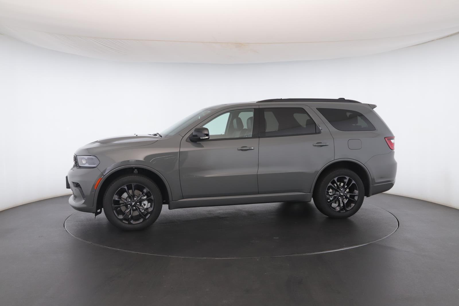 New 2026 Destroyer Gray Clear-Coat Exterior Paint Dodge GT Plus AWD image 42