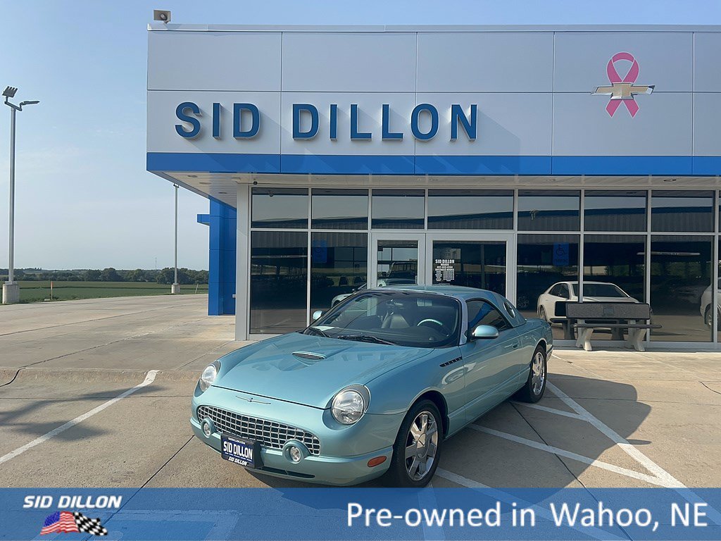2002 Ford Thunderbird