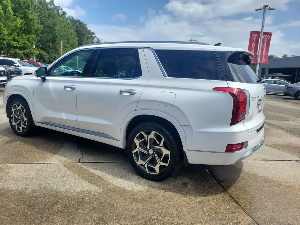 Used 2021 White Hyundai Calligraphy image 3