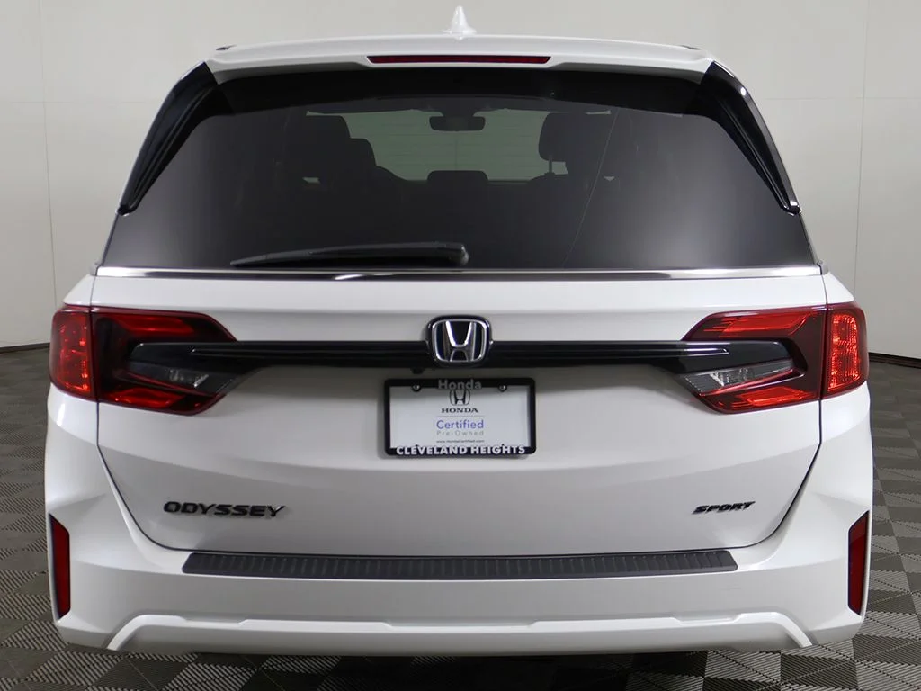 2026 Honda Odyssey Sport L - Photo 13