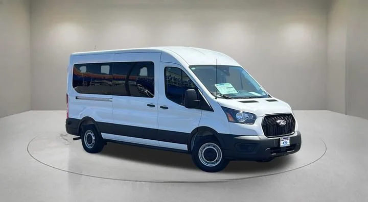 New 2026 Oxford White Ford Passenger Van XL image 1