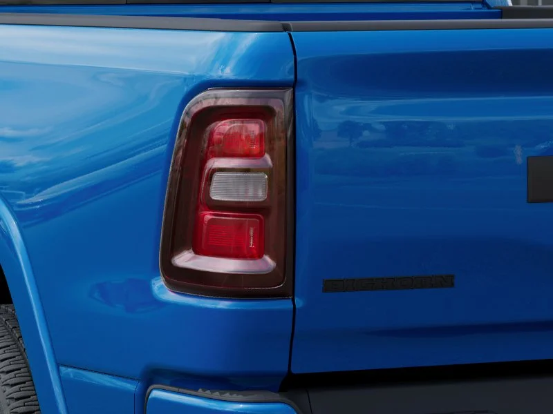 New 2026 Hydro Blue Pearl-Coat Exterior Paint RAM Big Horn/Lone Star image 37