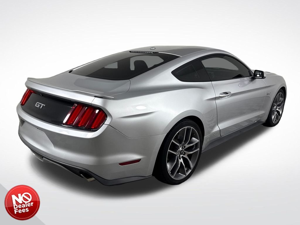 2016 Ford Mustang GT Premium - Photo 3