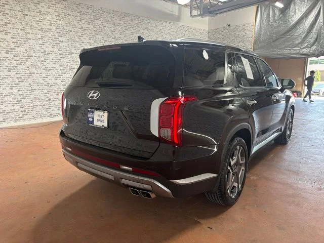 Used 2024 Black Hyundai SEL image 7