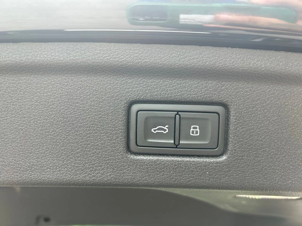 Used 2025 Black Audi 45 S line Premium image 30