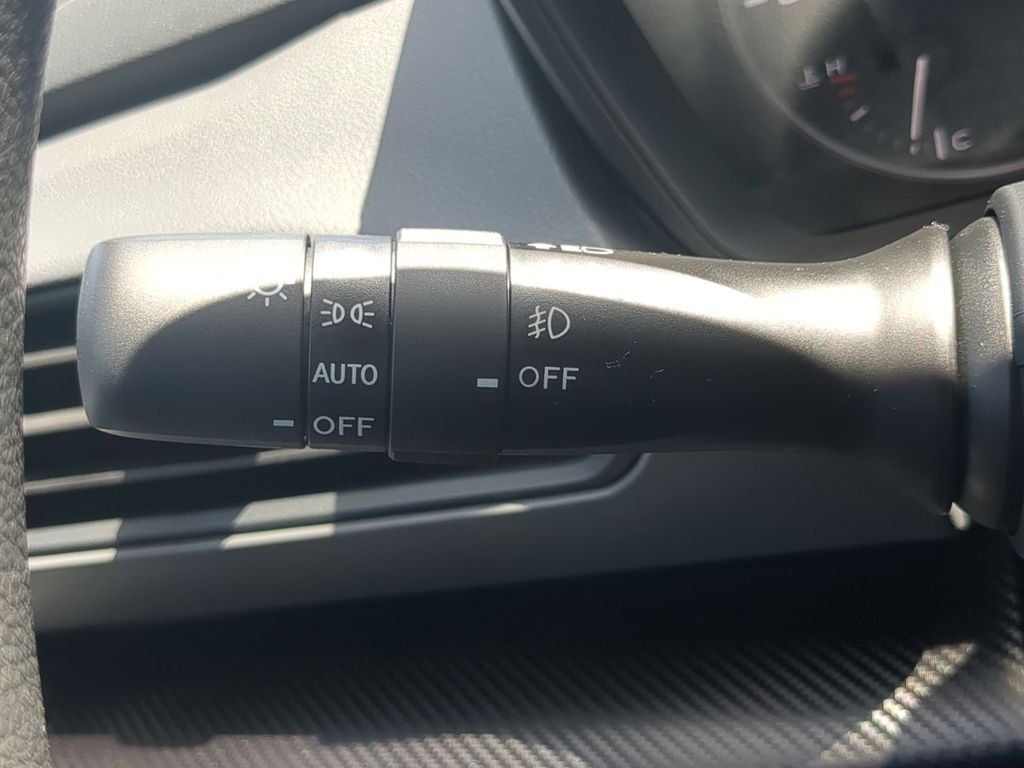 2025 Subaru Crosstrek Premium - Photo 25