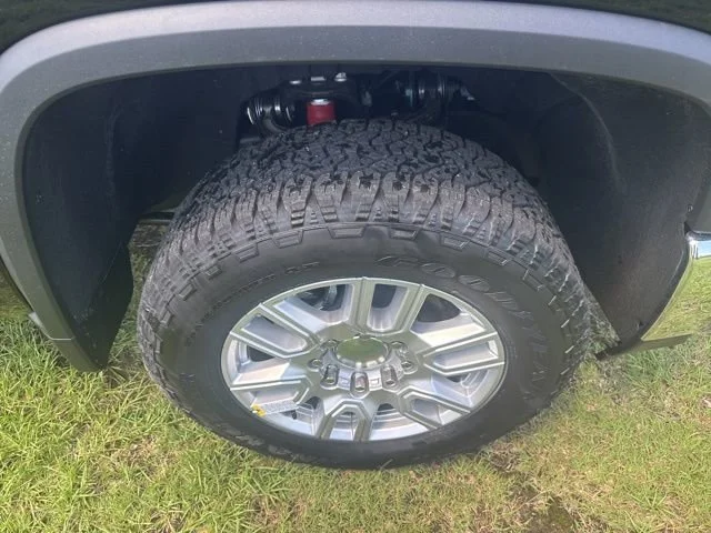 2025 Chevrolet Silverado 2500 HD LT - Photo 11