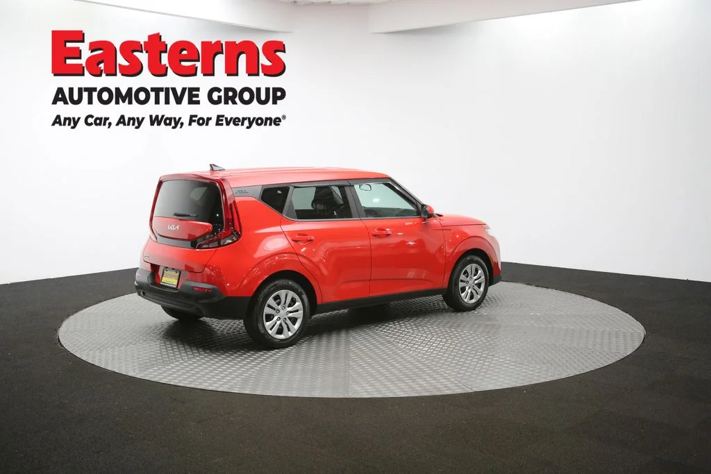 Used 2022 Red Kia LX image 39